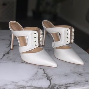 SCHUTZ Shoes - Sporty Chic SCHUTZ mules SCHUTZ Shoes - Sporty Chic SCHUTZ mules